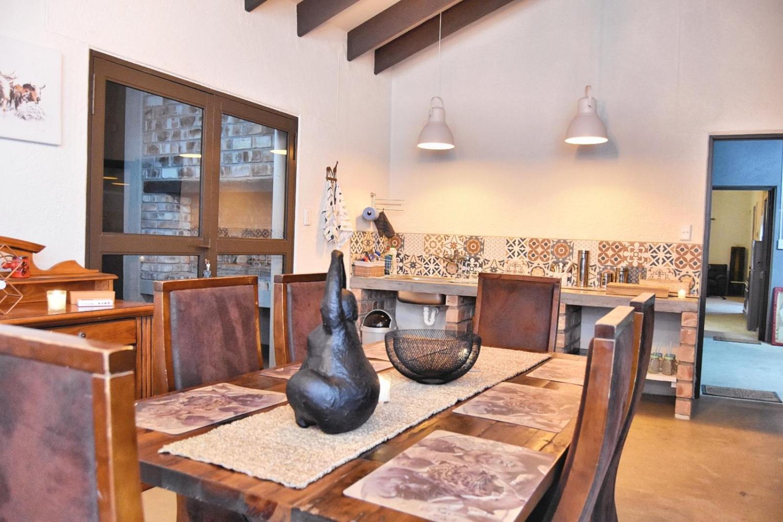 Knowhere Selfcatering Unit 1 Na Омаруру Экстерьер фото
